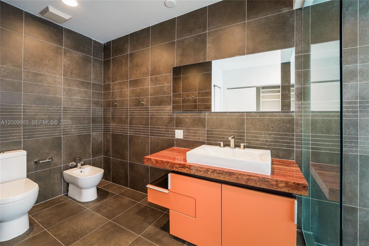 2100 Park Ave, Unit 108, Miami Beach, FL 33139 Photo