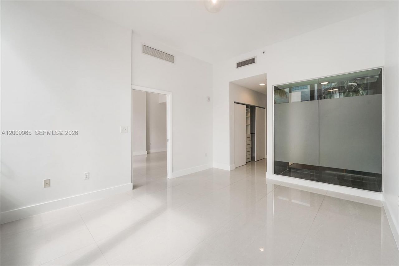 2100 Park Ave, Unit 108, Miami Beach, FL 33139 Photo