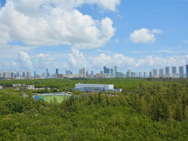 14951 Royal Oaks Ln , Unit 1609, North Miami, FL 33181