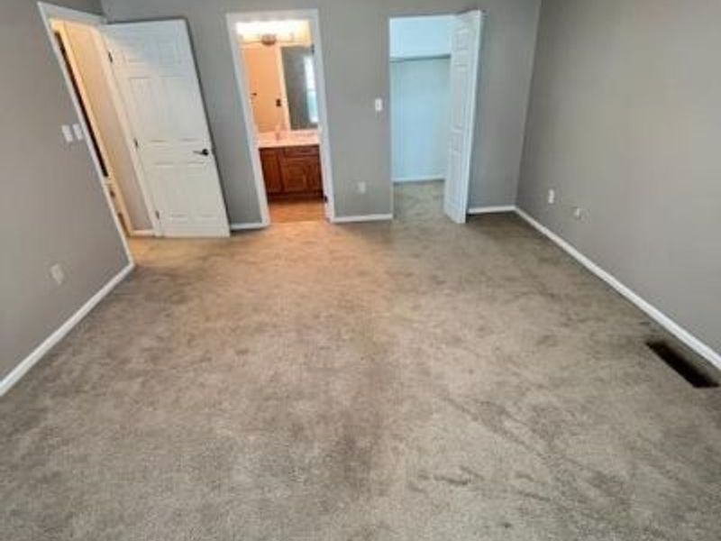 1094 Foxshire Place, Washington Township, OH 45458 Photo 12