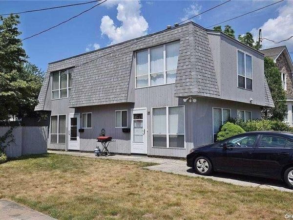 35 Linwood Road S, Port Washington, NY 11050