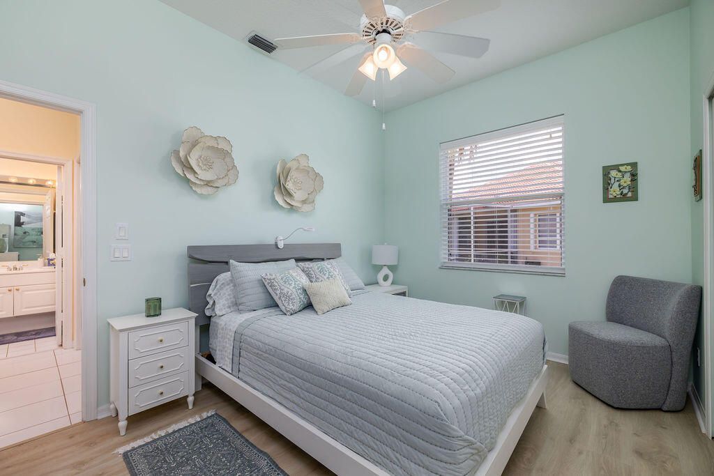 585 NW Lambrusco Drive, Port Saint Lucie, FL 34986 Photo