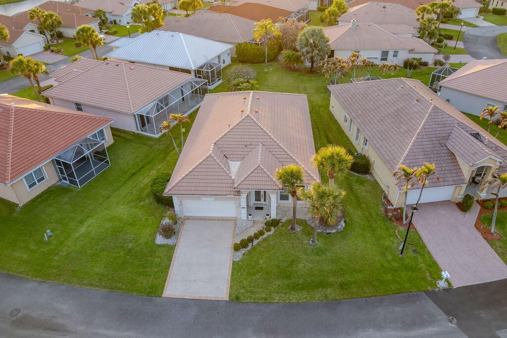 585 NW Lambrusco Drive, Port Saint Lucie, FL 34986 Photo