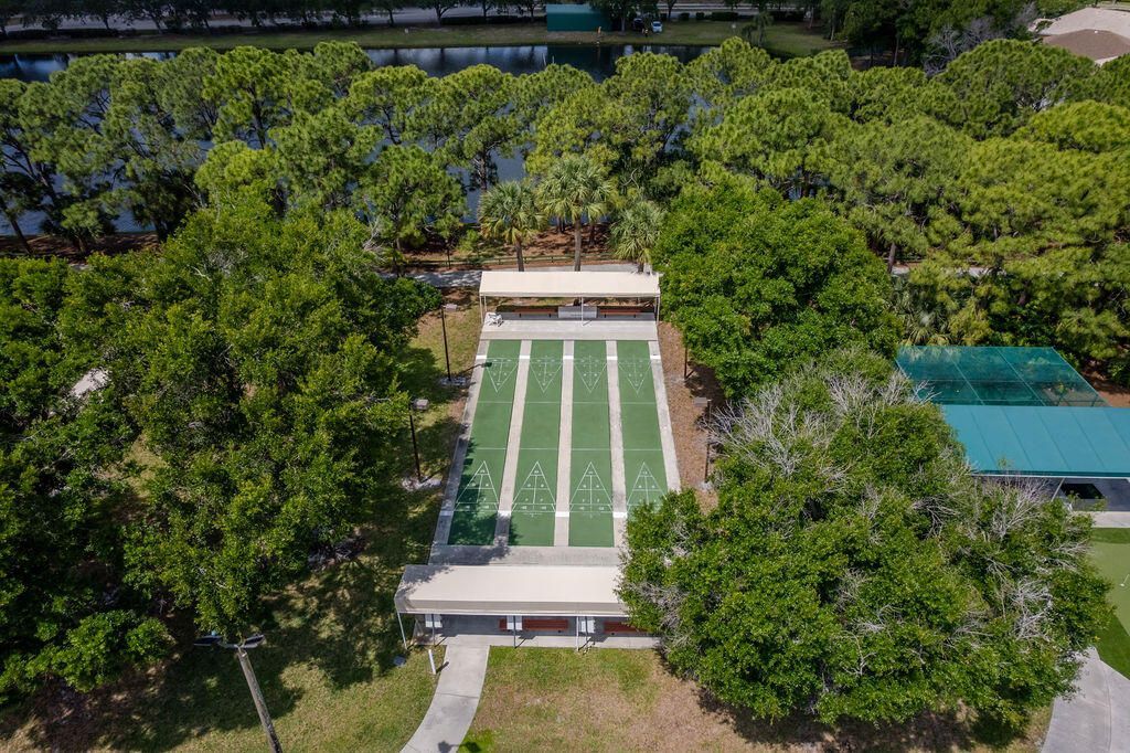 585 NW Lambrusco Drive, Port Saint Lucie, FL 34986 Photo