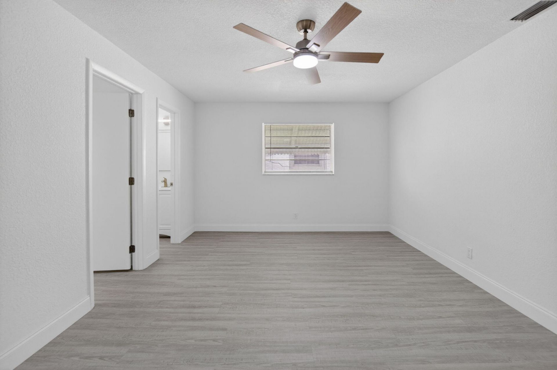 703 SW 18th Street, Boynton Beach, FL 33426 Photo