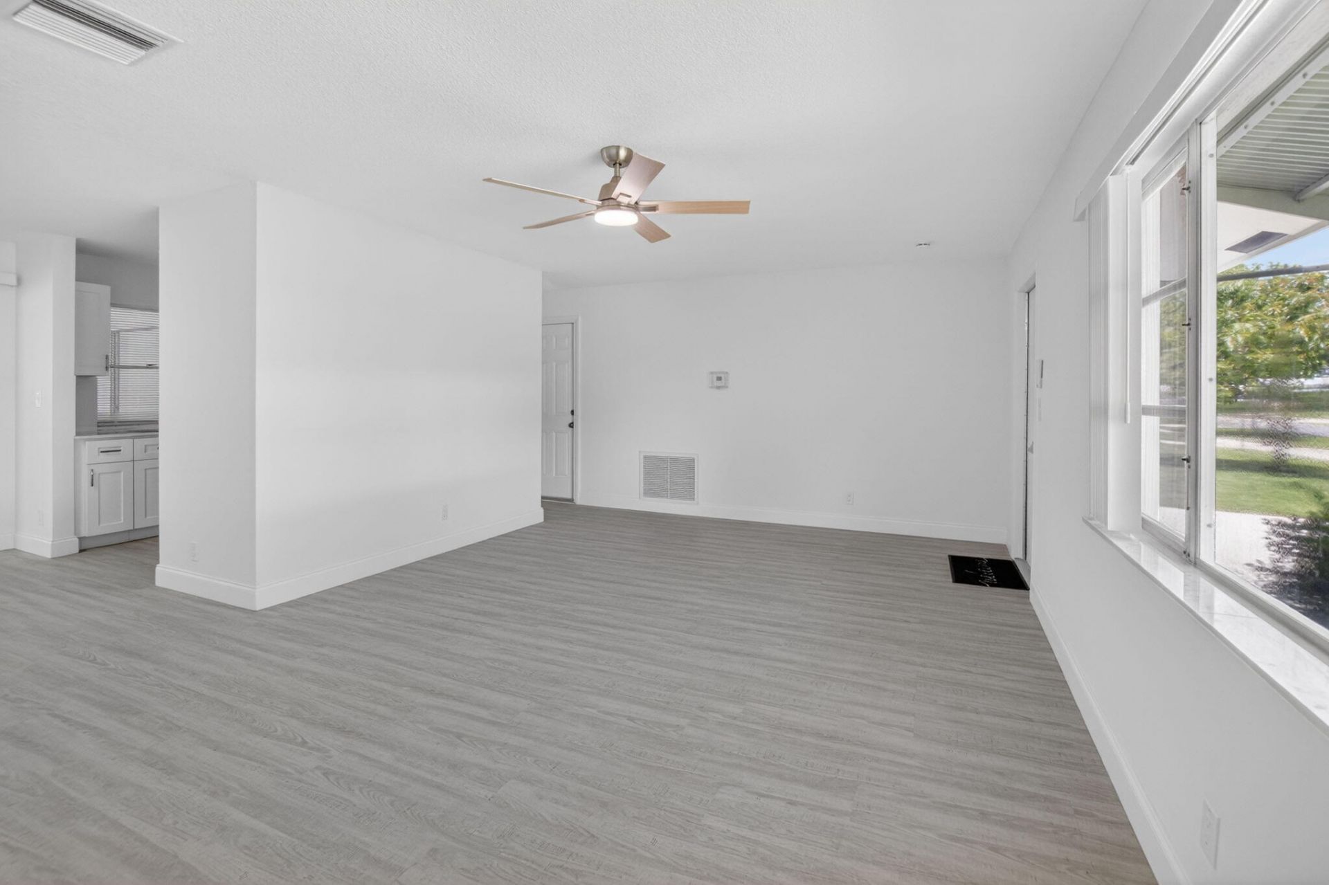 703 SW 18th Street, Boynton Beach, FL 33426 Photo