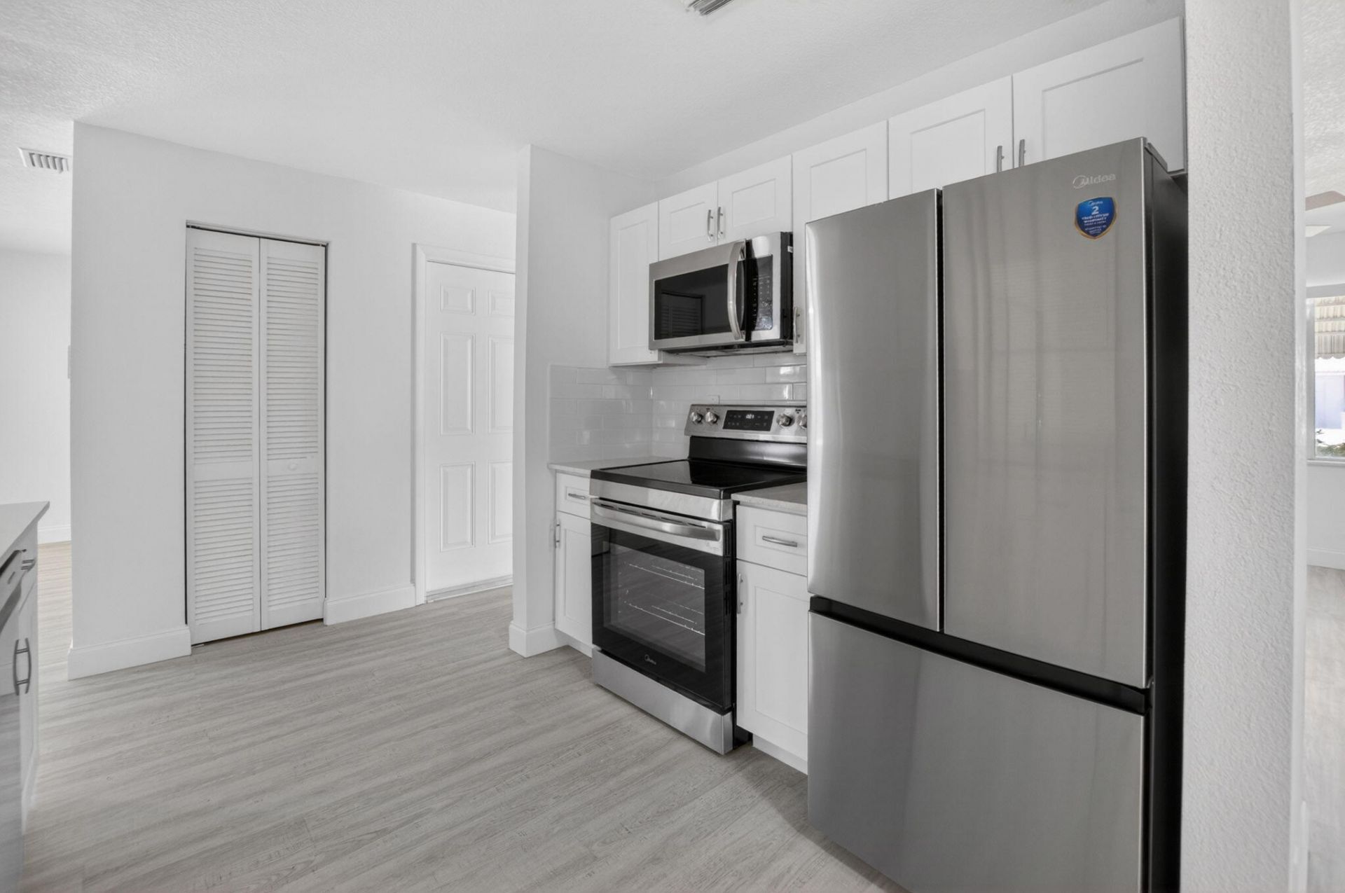 703 SW 18th Street, Boynton Beach, FL 33426 Photo