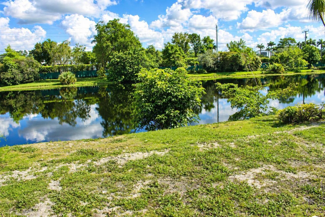 8861 Bella Vista Drive, Boca Raton, FL 33433 Photo