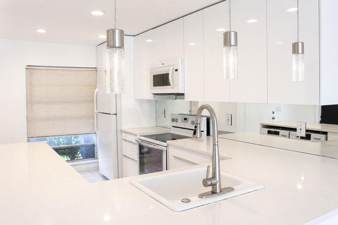 8861 Bella Vista Drive, Boca Raton, FL 33433 Photo