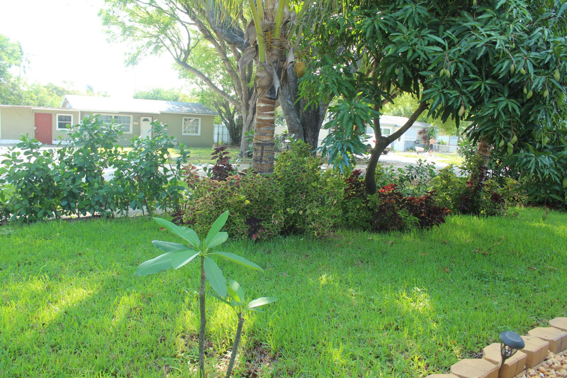 431 S Chillingworth Drive, West Palm Beach, FL 33409 Photo