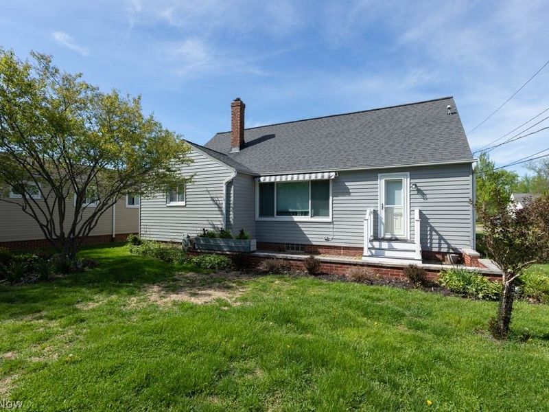 5180 Thornbury Road, Lyndhurst, OH 44124 Photo 38