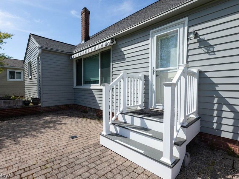 5180 Thornbury Road, Lyndhurst, OH 44124 Photo 41