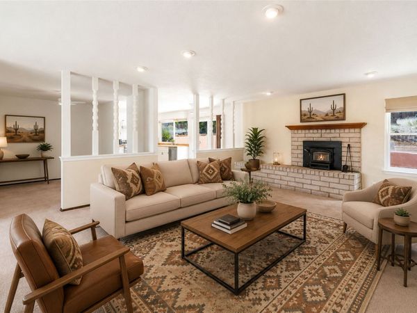 2211 Portavela Street, Santa Fe, NM 87505