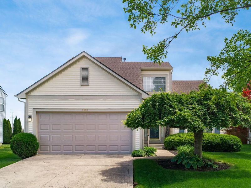 1032 Portlock Drive , Columbus, OH 43228 Photo 1