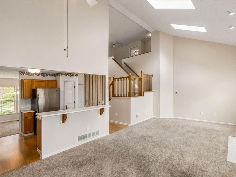 1032 Portlock Drive , Columbus, OH 43228 Photo 13