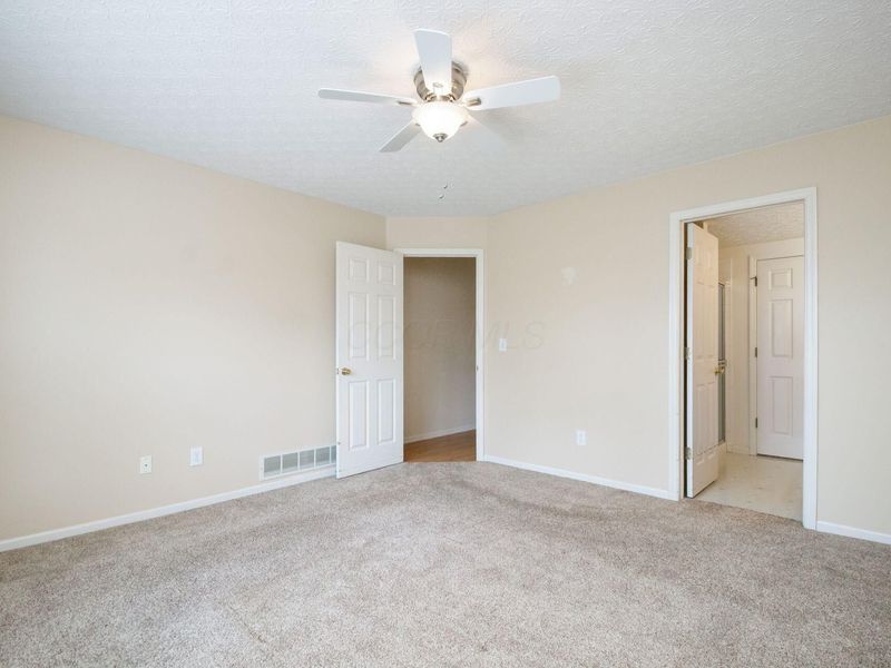 1032 Portlock Drive , Columbus, OH 43228 Photo 22