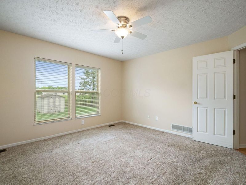 1032 Portlock Drive , Columbus, OH 43228 Photo 23