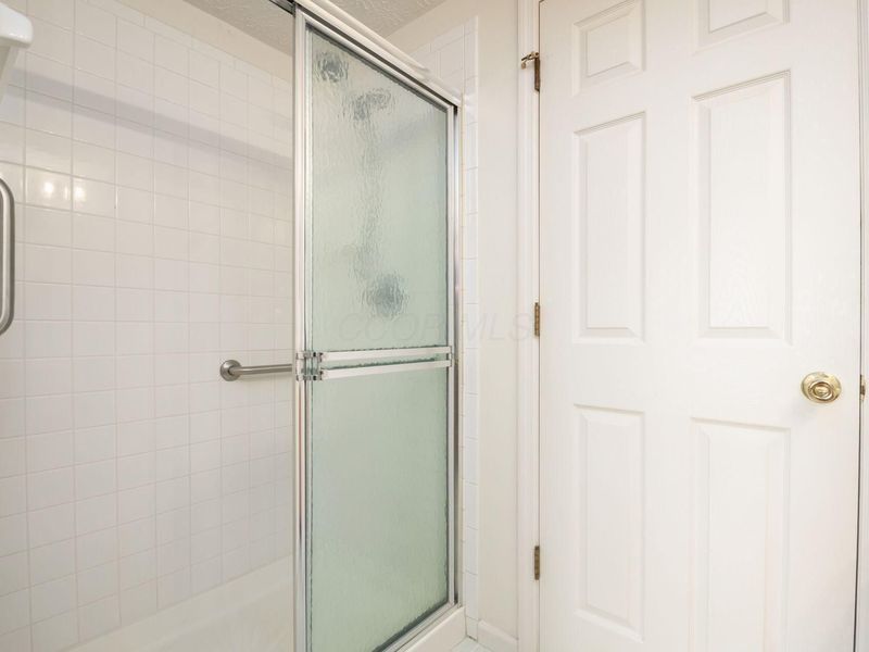 1032 Portlock Drive , Columbus, OH 43228 Photo 25