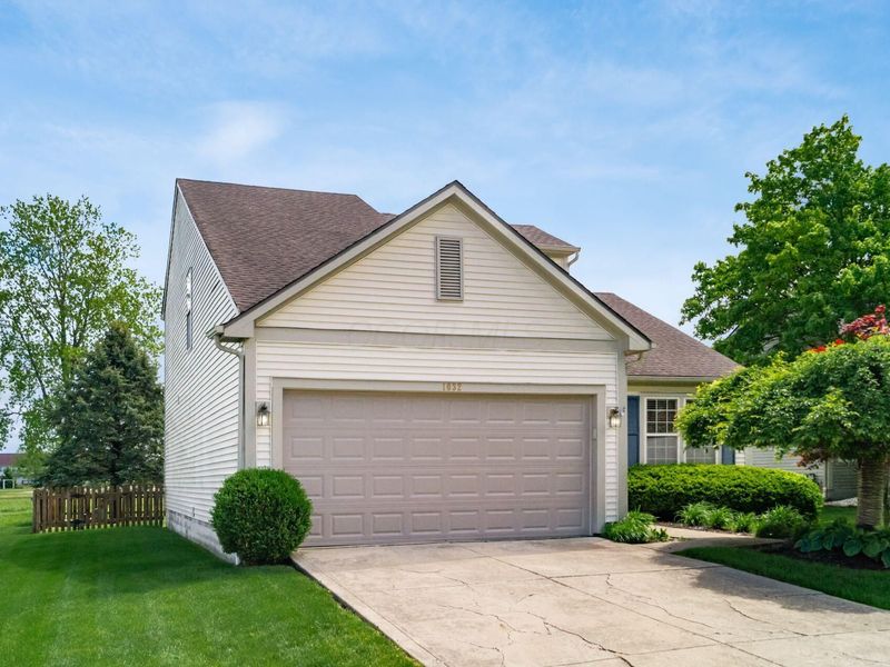 1032 Portlock Drive , Columbus, OH 43228 Photo 3