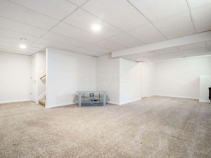 1032 Portlock Drive , Columbus, OH 43228 Photo 36