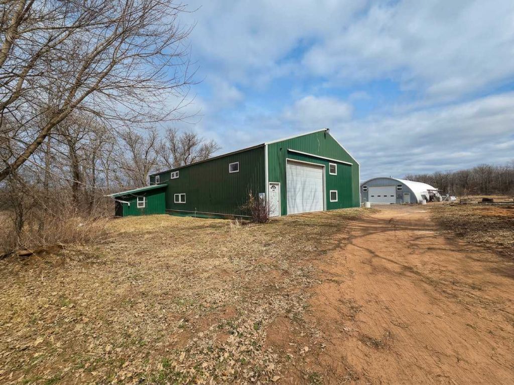 39529 Trulson Road , North Branch, MN 55056