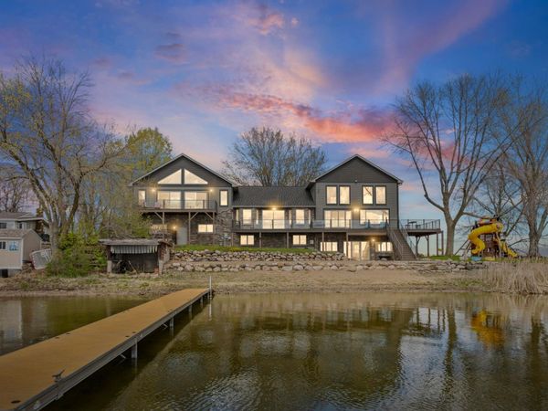 13765 Norelius Lane, Lindstrom, MN 55045