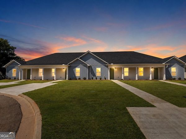 315 Airman Blvd, Warner Robins, GA 31088