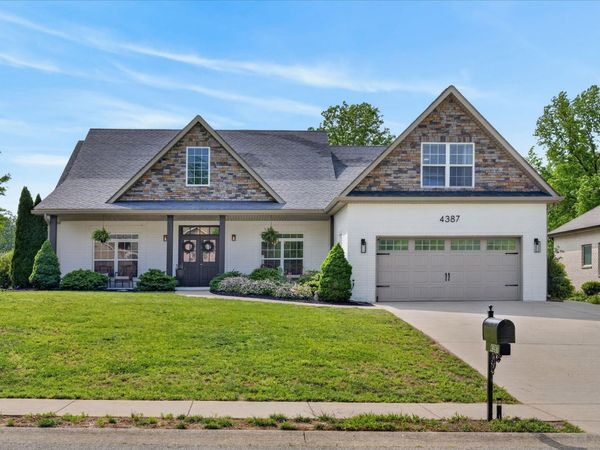 4387 Memory Ln, Adams, TN 37010