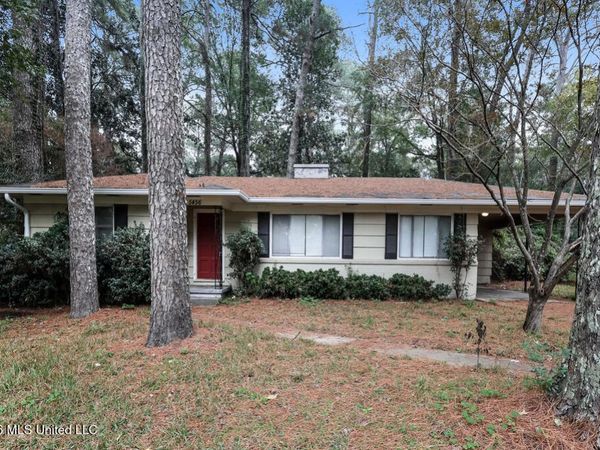 5456 Wayneland Drive, Jackson, MS 39211