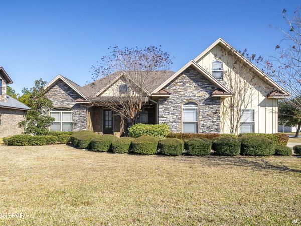 2816 Hawks Landing Boulevard, Panama City, FL 32405