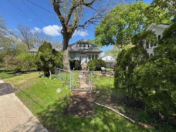 416 ILLINOIS Road , Wilmette, IL 60091