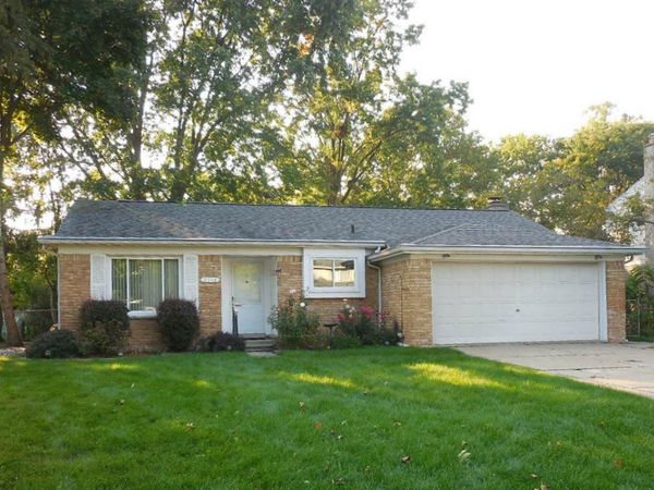 2716 Hawks Avenue, Ann Arbor, MI 48108
