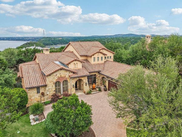 17701 Navigation LN, Lago Vista, TX 78645