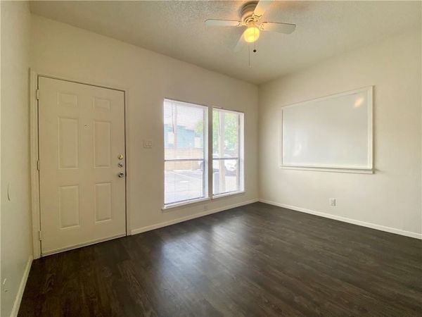 3000 Guadalupe ST , Unit 116, Austin, TX 78705