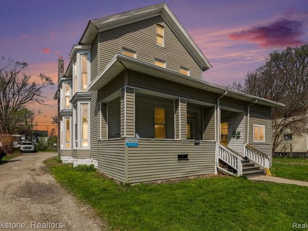 1317 6th Street , Port Huron, MI 48060