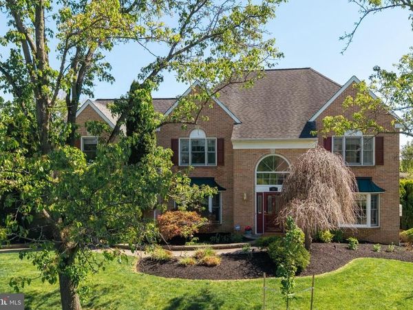 35 RADCLIFF DRIVE, DOYLESTOWN, PA 18901