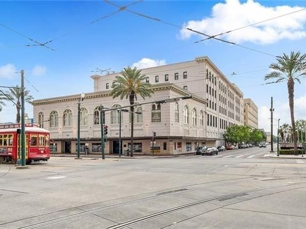 1201 CANAL Street, Unit 563, New Orleans, LA 70112
