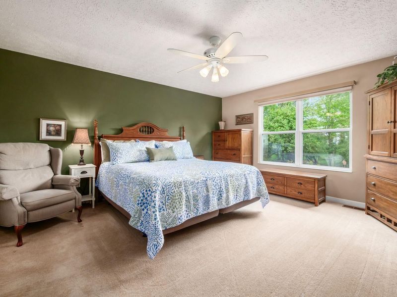 164 Stamford Drive, Powell, OH 43065 Photo 14