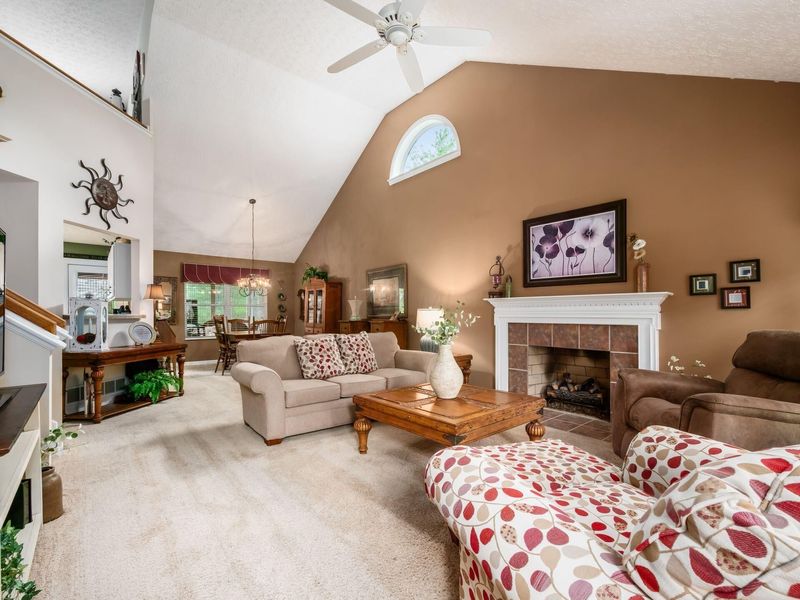 164 Stamford Drive, Powell, OH 43065 Photo 9