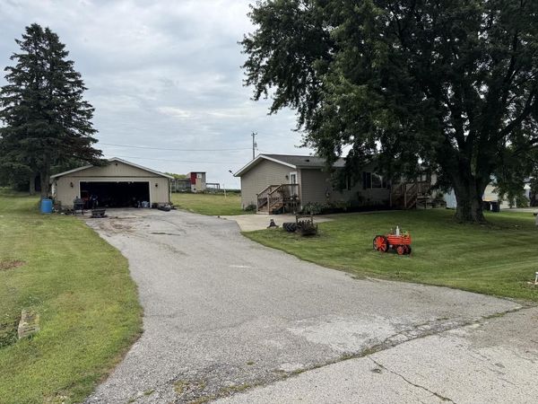 1753 Cedarview DRIVE, Saint Cloud, WI 53079