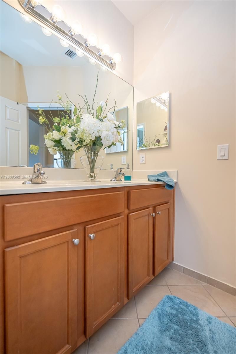 2604 NE 1st St, Homestead, FL 33033 Photo