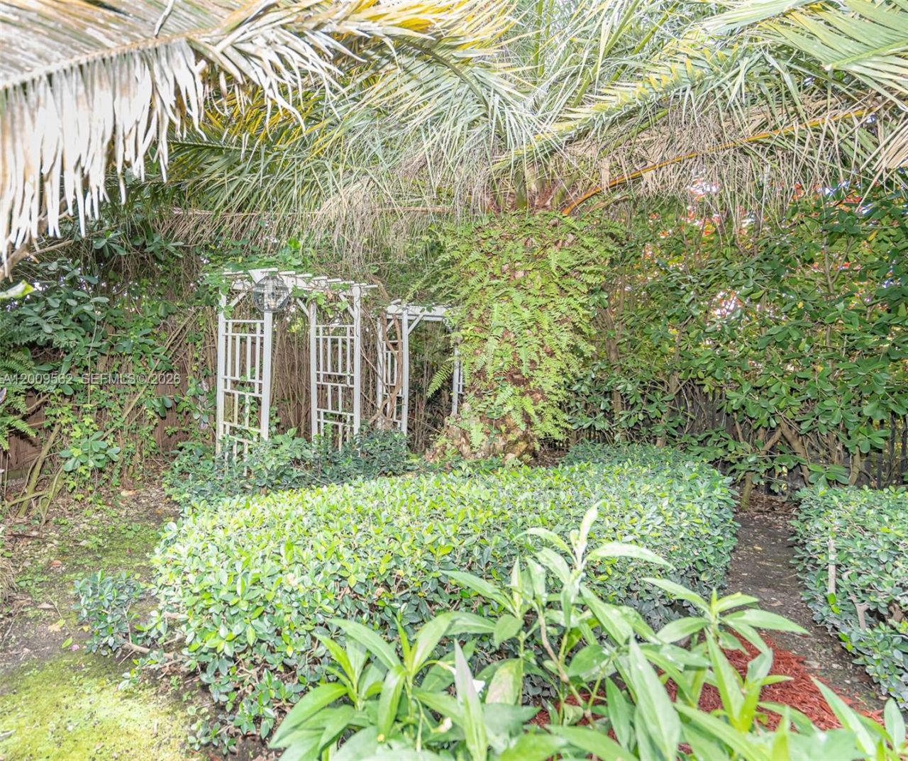 2604 NE 1st St, Homestead, FL 33033 Photo