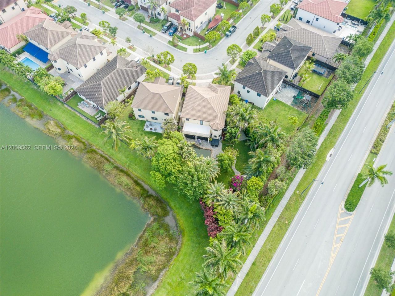 2604 NE 1st St, Homestead, FL 33033 Photo