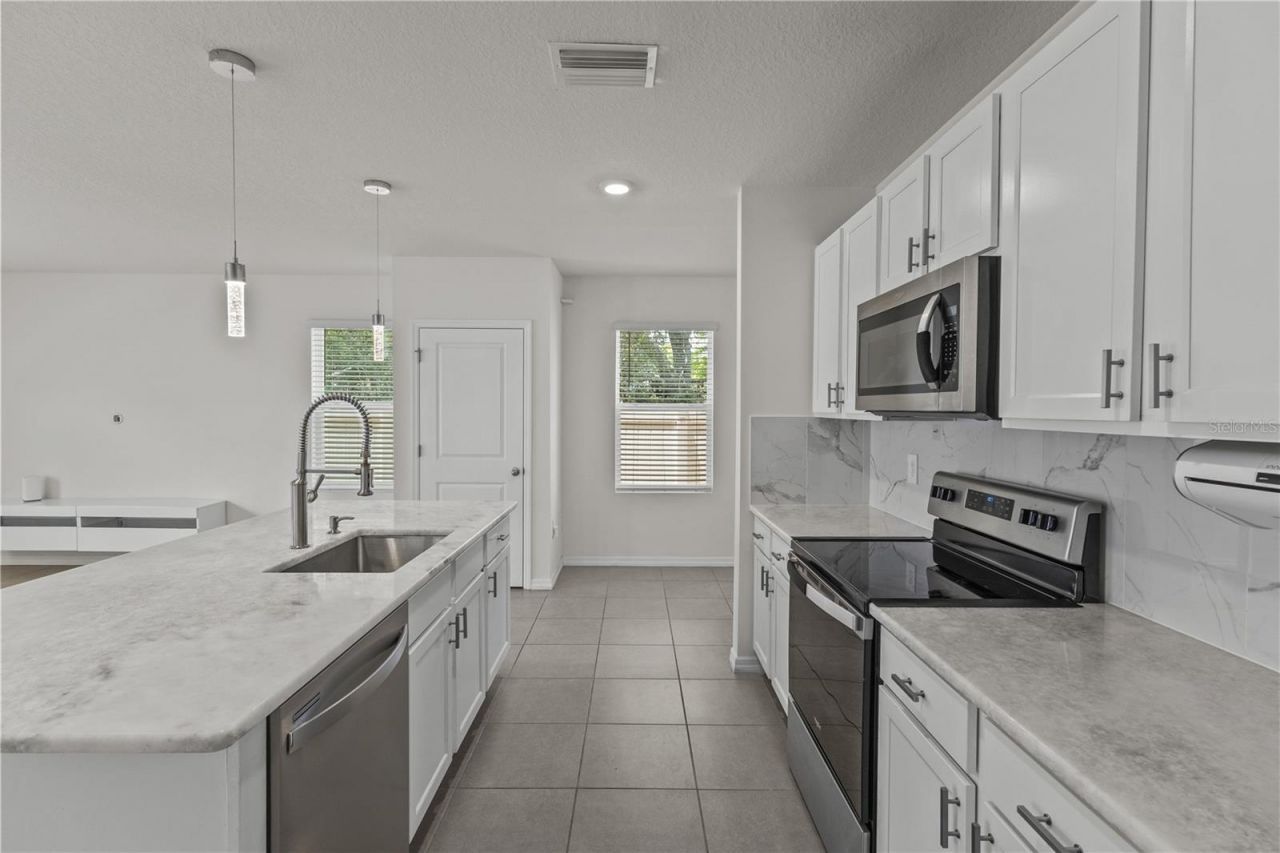 5750 Cape Primrose Drive, Sarasota, FL 34232 Photo
