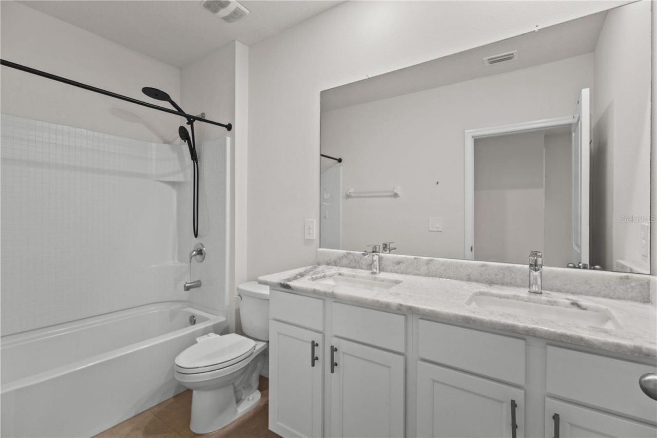 5750 Cape Primrose Drive, Sarasota, FL 34232 Photo