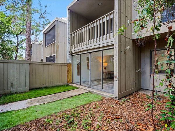 109 CROWN OAKS WAY, Unit 109, LONGWOOD, FL 32779