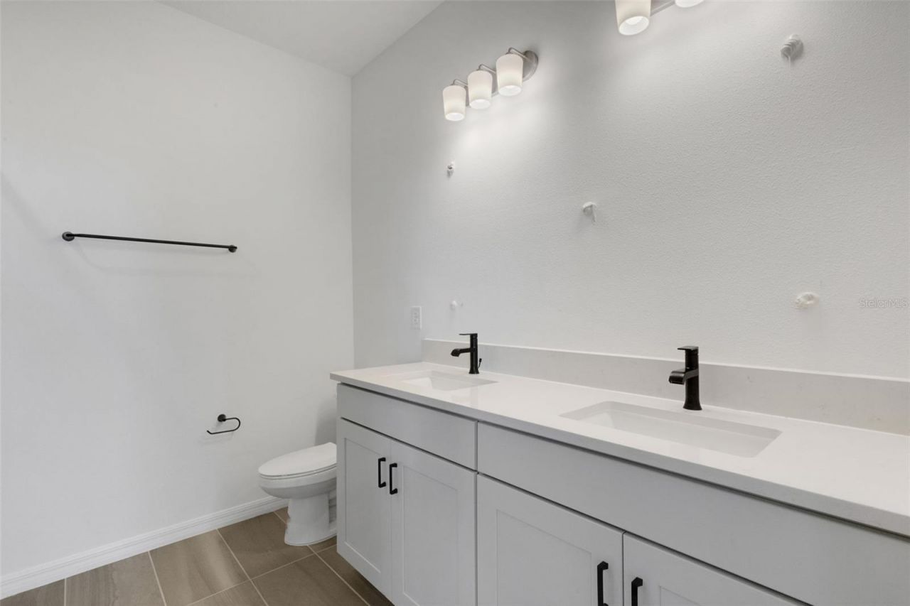 8717 Canard Cv, Palmetto, FL 34221 Photo