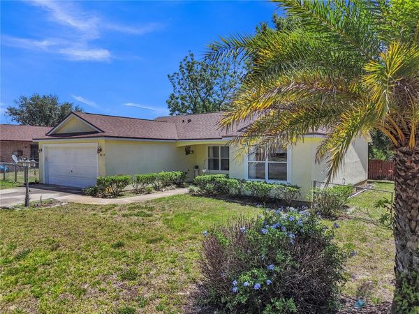 3624 TROUT AVENUE , FRUITLAND PARK, FL 34731