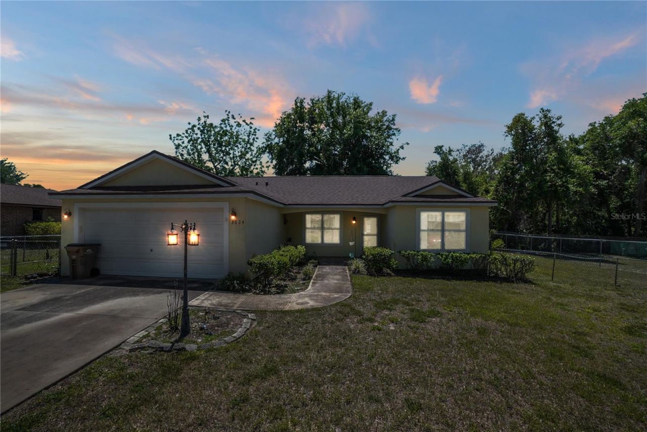 3624 Trout Avenue, Fruitland Park, FL 34731 Photo