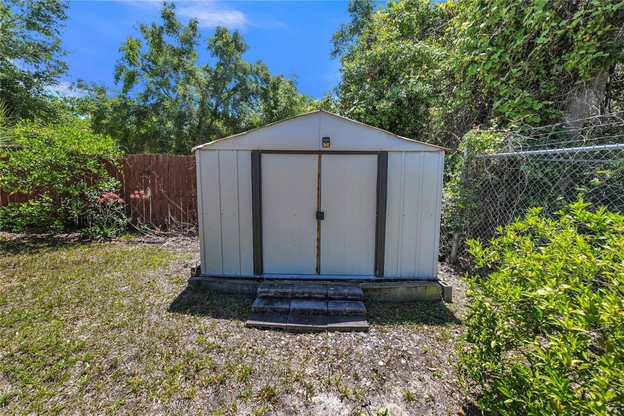 3624 Trout Avenue, Fruitland Park, FL 34731 Photo